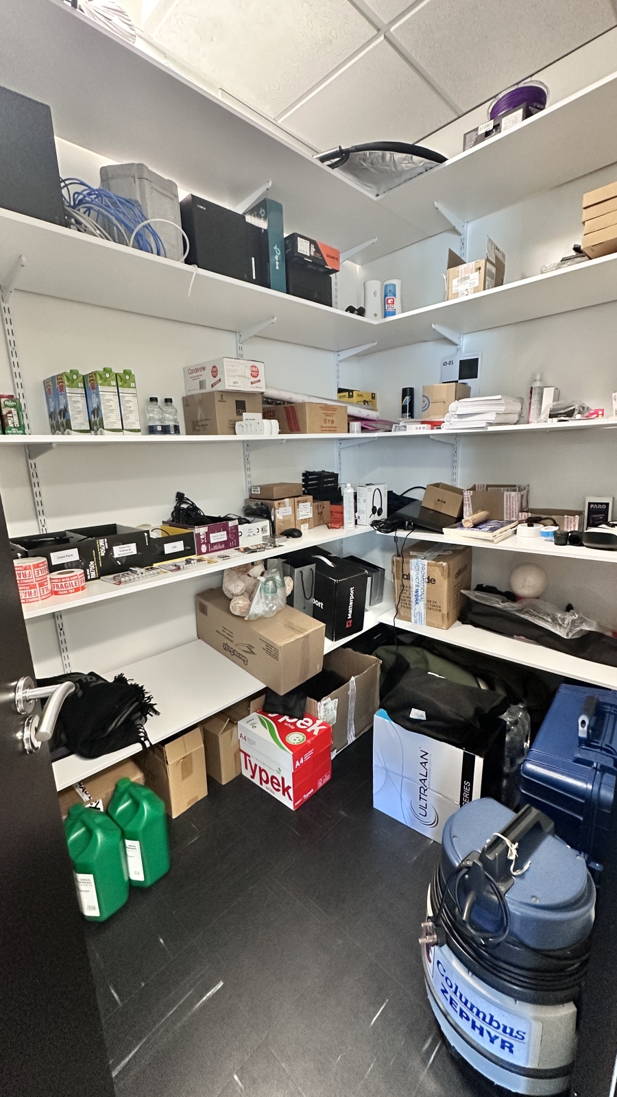 To Let commercial Property for Rent in Cape Town City Centre Western Cape